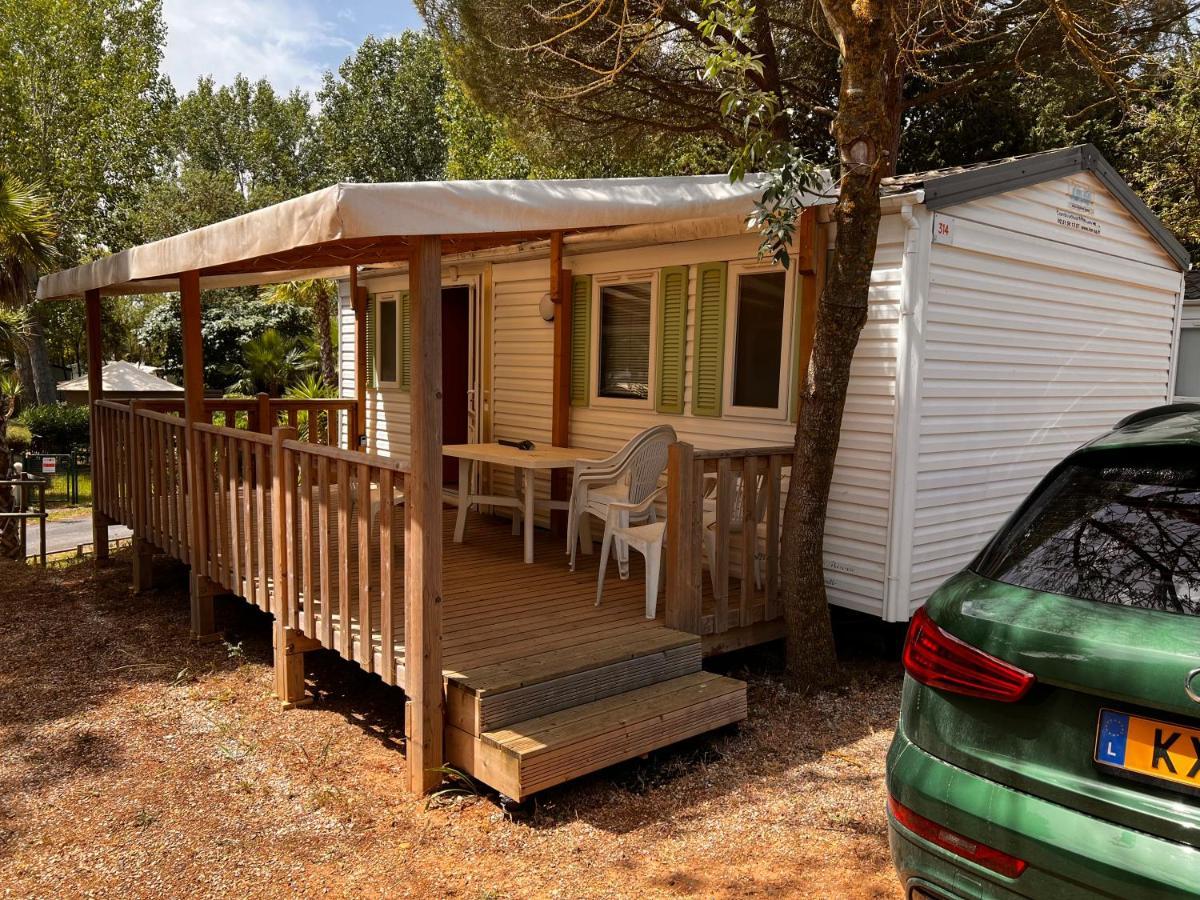 Camping Parc Les 7 Fonts Agde Exterior foto